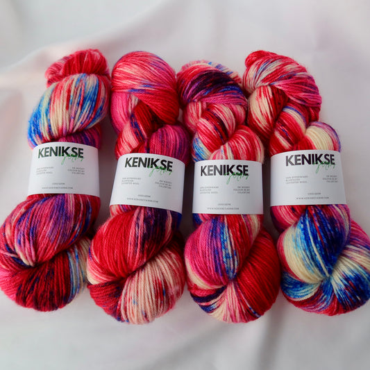 DK Superwash Bluefaced Leicester Wool Yarn 100g in colour Be My Valentine