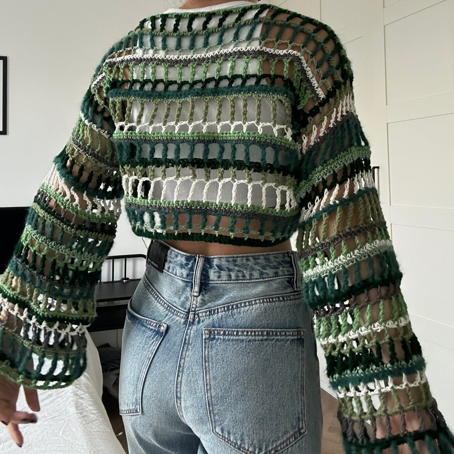 Crochet Cropped Long Sleeve Shrug Pattern