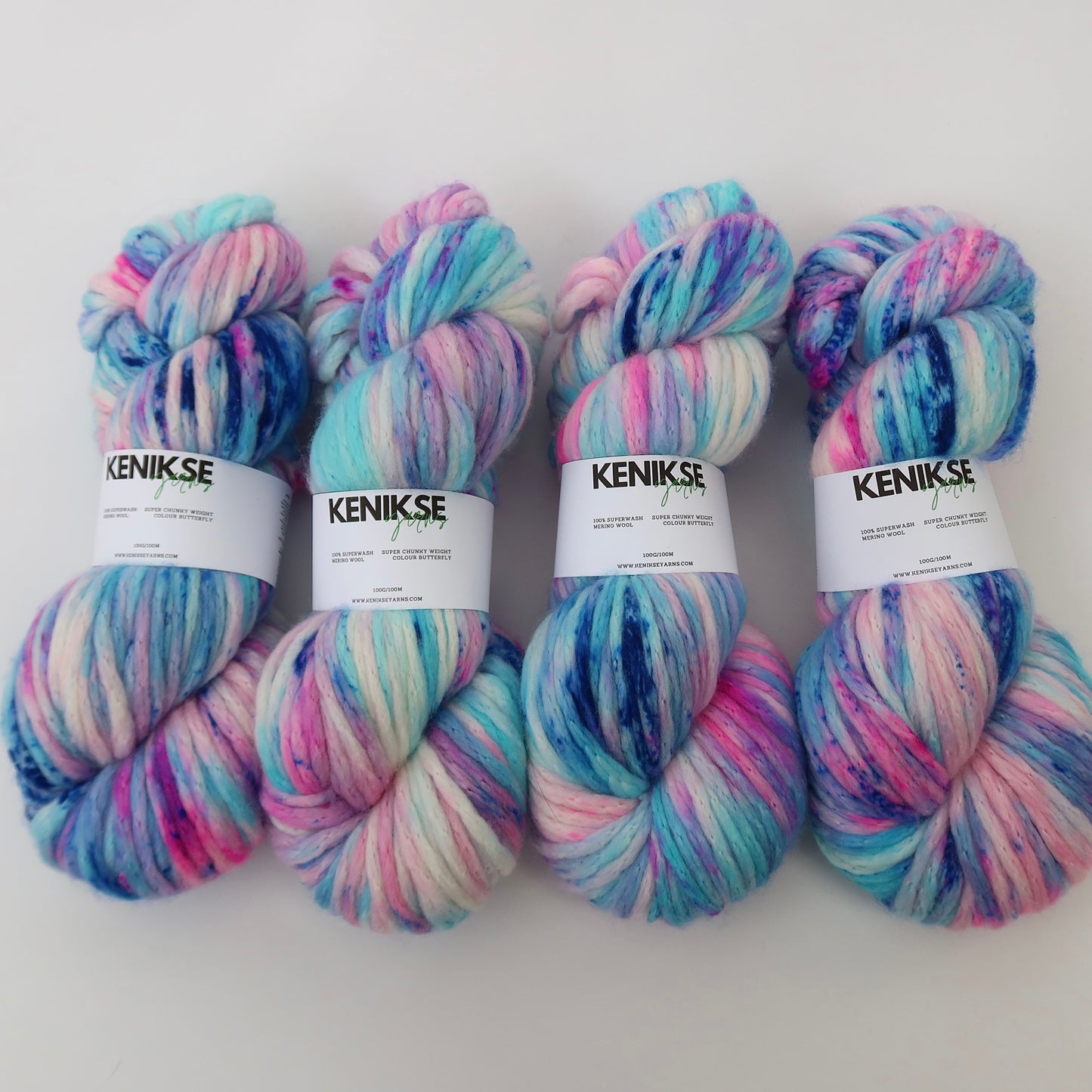 Super Chunky Superwash Merino Wool Yarn 100g in colour Butterfly