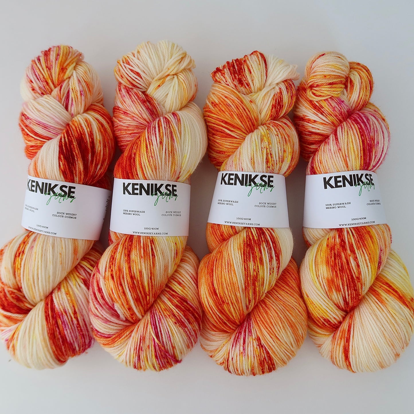 4-ply Superwash Merino Wool Yarn 100g in colour Cosmos