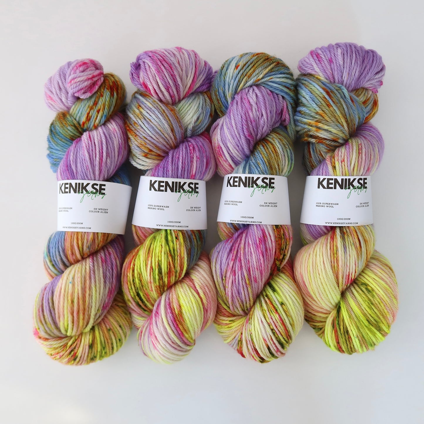 DK Superwash Merino Wool Yarn 100g in colour Alien