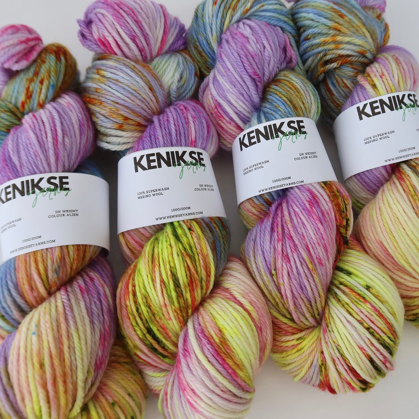 DK Superwash Merino Wool Yarn 100g in colour Alien