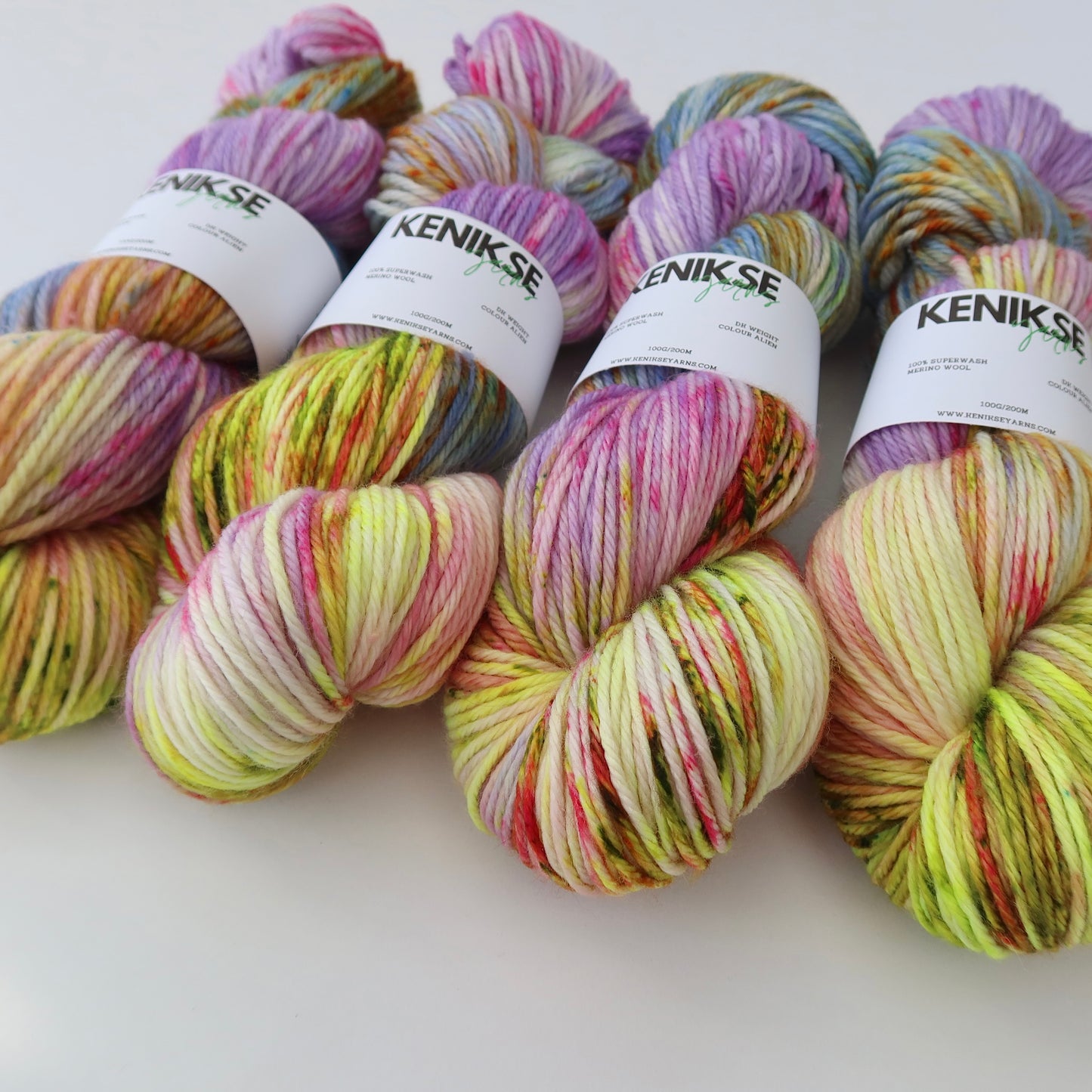 DK Superwash Merino Wool Yarn 100g in colour Alien