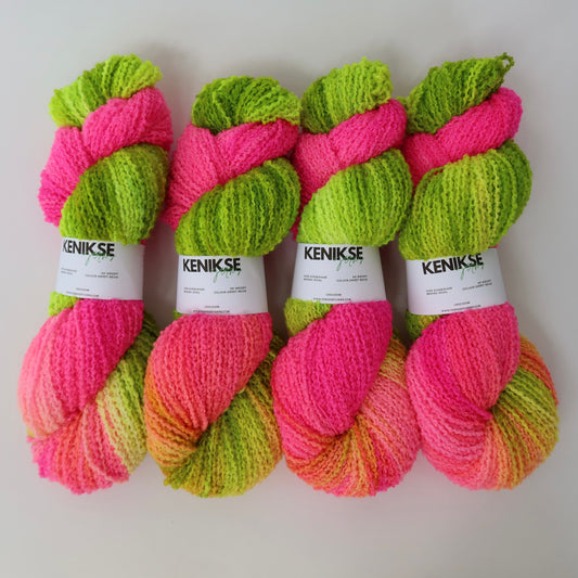 DK Superwash Merino Boucle Wool 100g in colour Sweet Briar