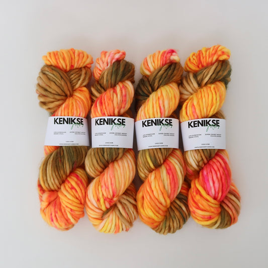 Super Chunky Superwash Merino Wool Yarn 100g in colour Sahara