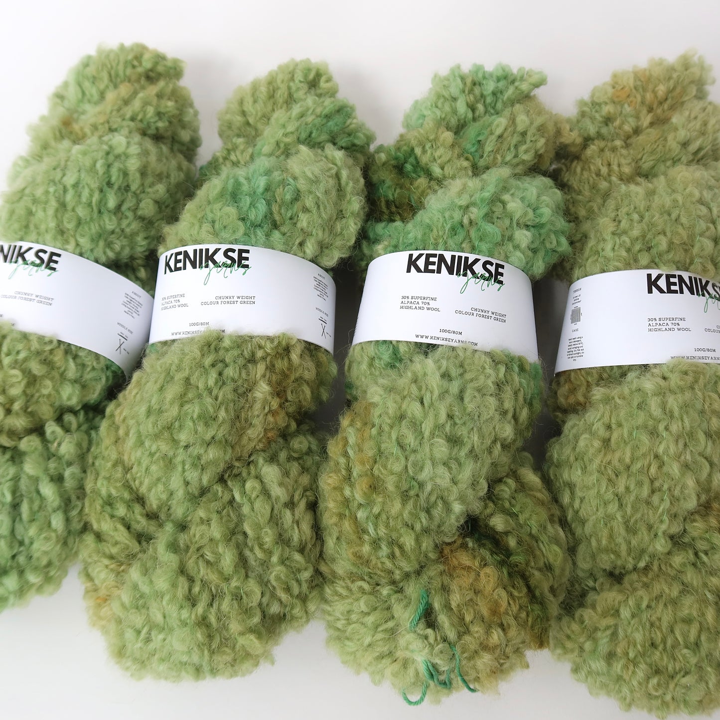Chunky Alpaca and Highland Wool Yarn 100g in colour Forest Green