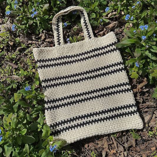 Crochet Laken Tote Bag Pattern