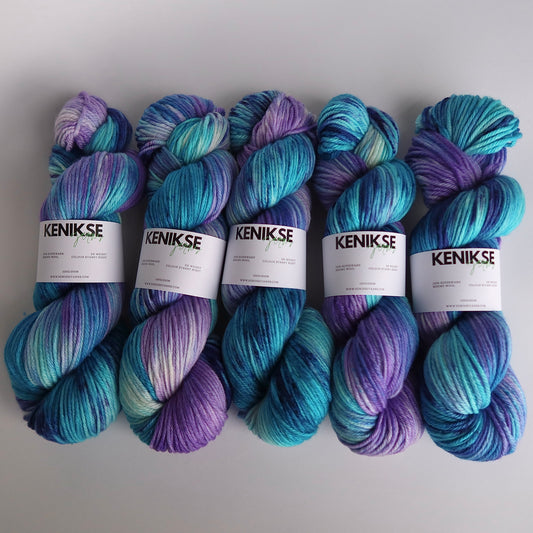 DK Superwash Merino Wool Yarn 100g in colour Starry Night