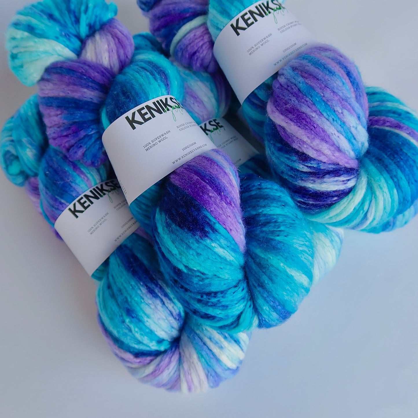 Super Chunky Superwash Merino Wool Yarn 100g in colour Starry Night