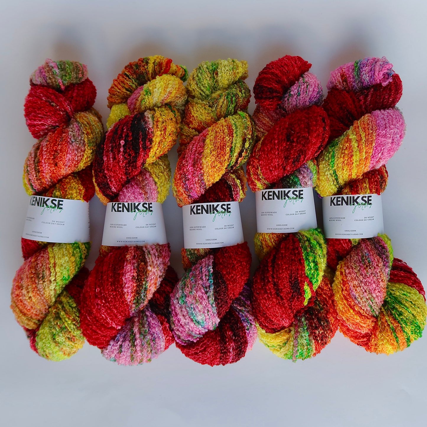 DK Superwash Merino Boucle Wool 100g in colour Day Dream