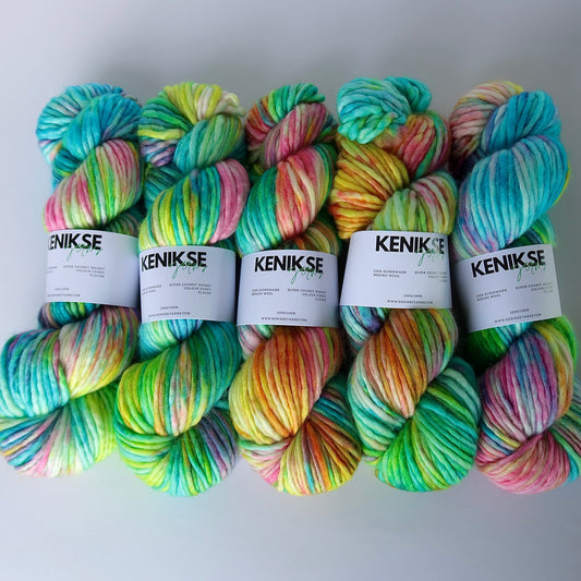 Super Chunky Superwash Merino Wool Yarn 100g in colour Candy Clouds