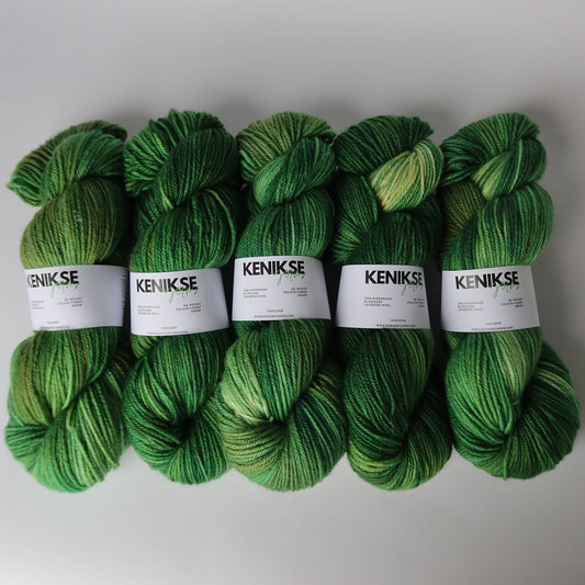 DK Superwash Bluefaced Leicester Wool Yarn 100g in colour Forest Green