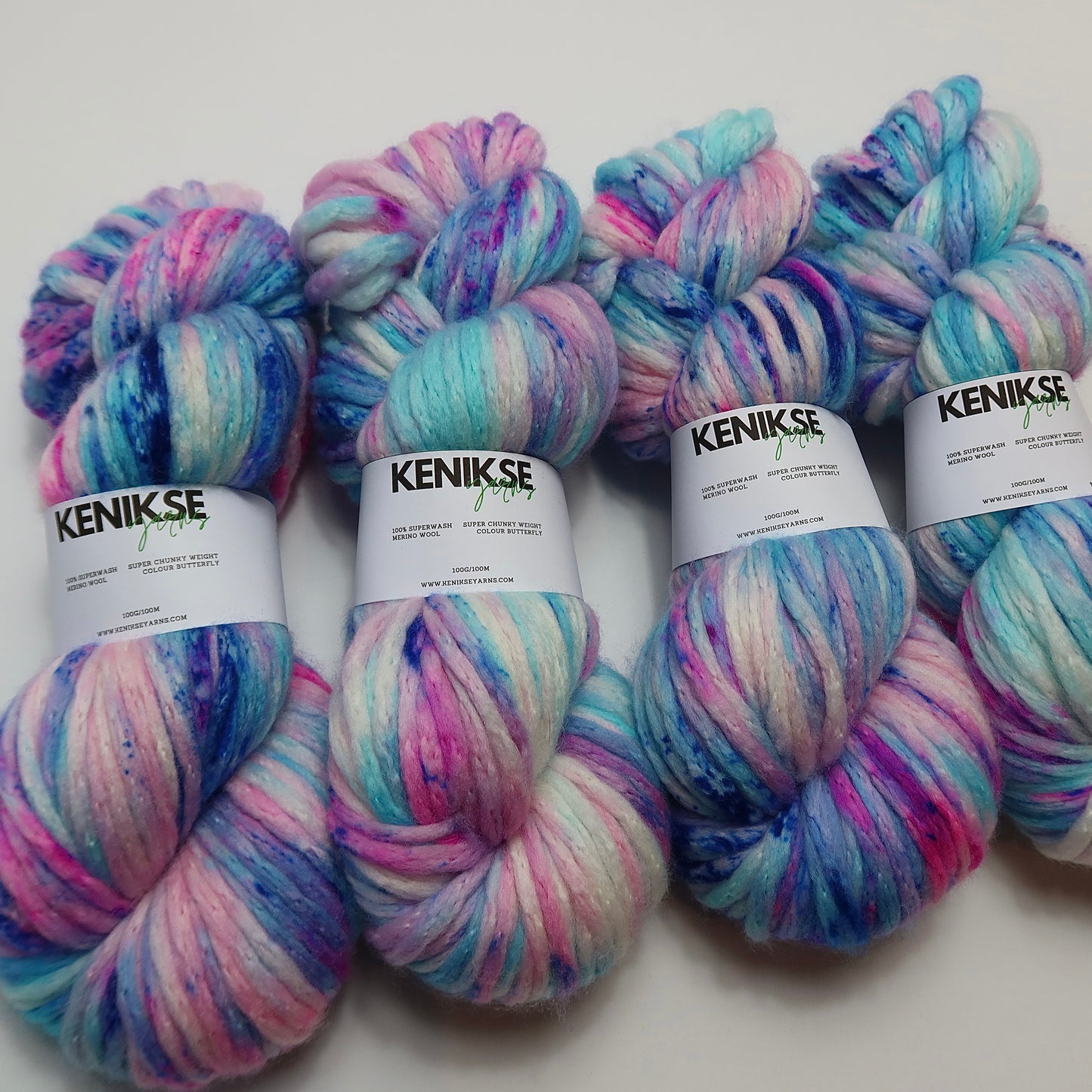 Super Chunky Superwash Merino Wool Yarn 100g in colour Butterfly