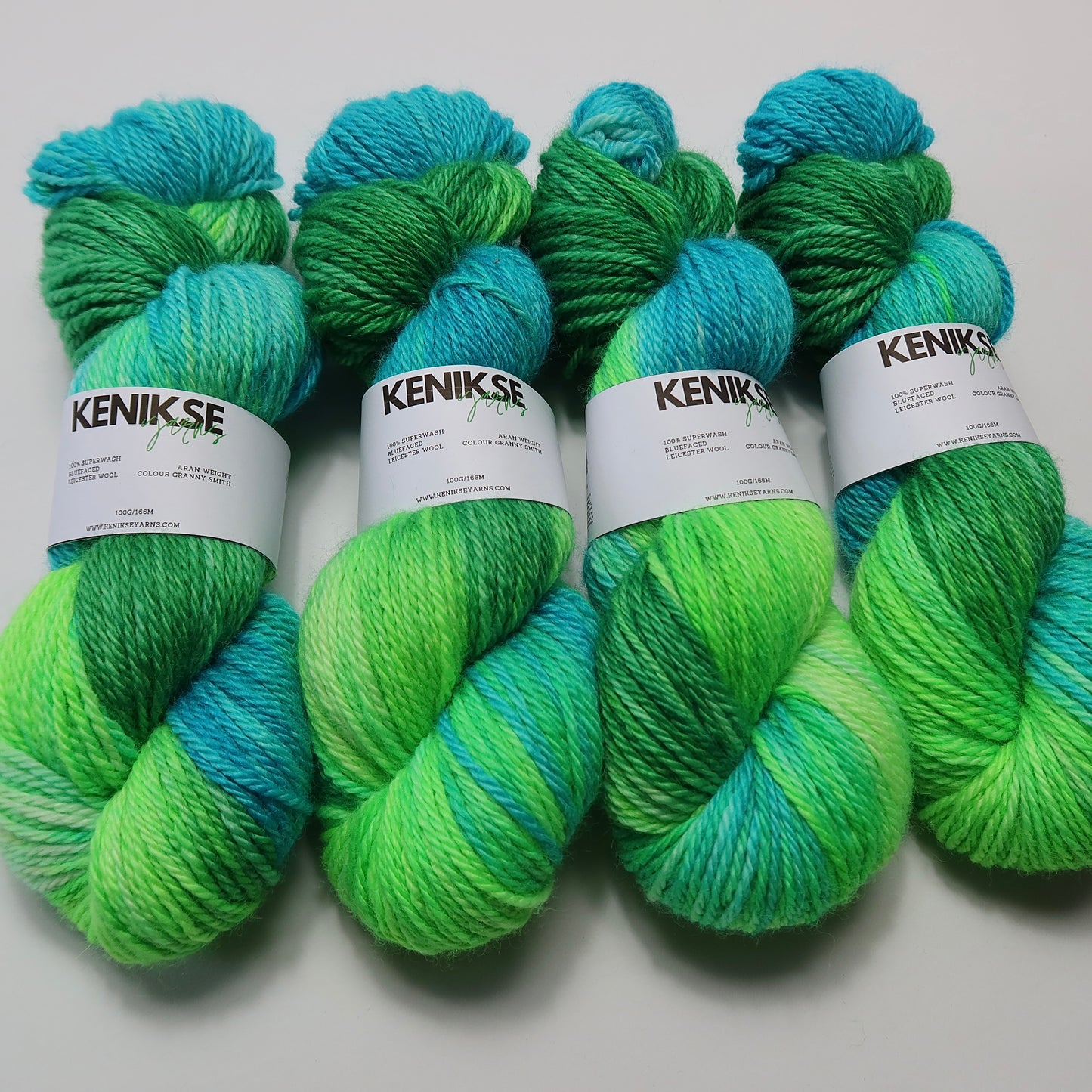 Aran Superwash Bluefaced Leicester Wool Yarn 100g in colour Granny Smith