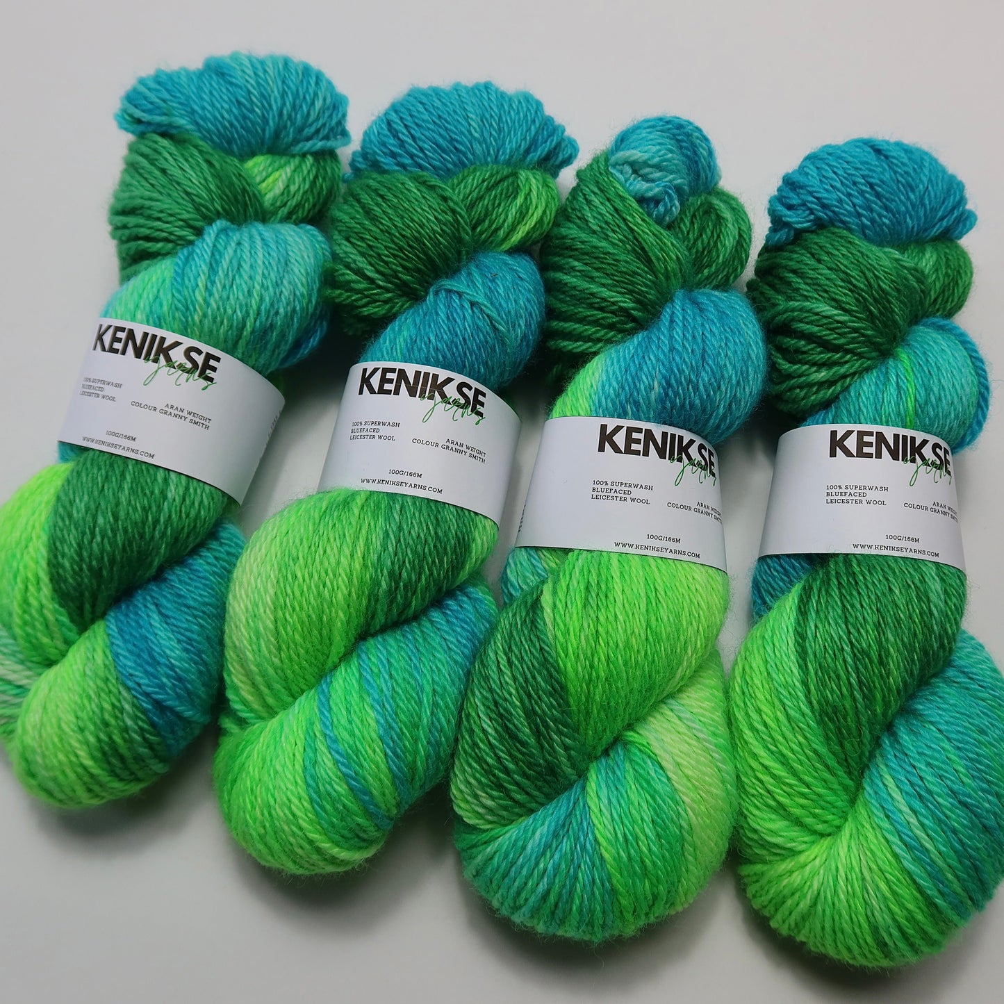 Aran Superwash Bluefaced Leicester Wool Yarn 100g in colour Granny Smith