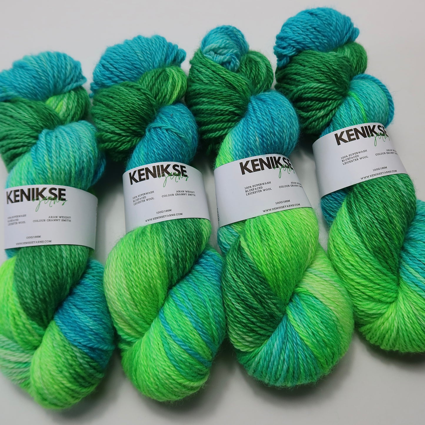 Aran Superwash Bluefaced Leicester Wool Yarn 100g in colour Granny Smith