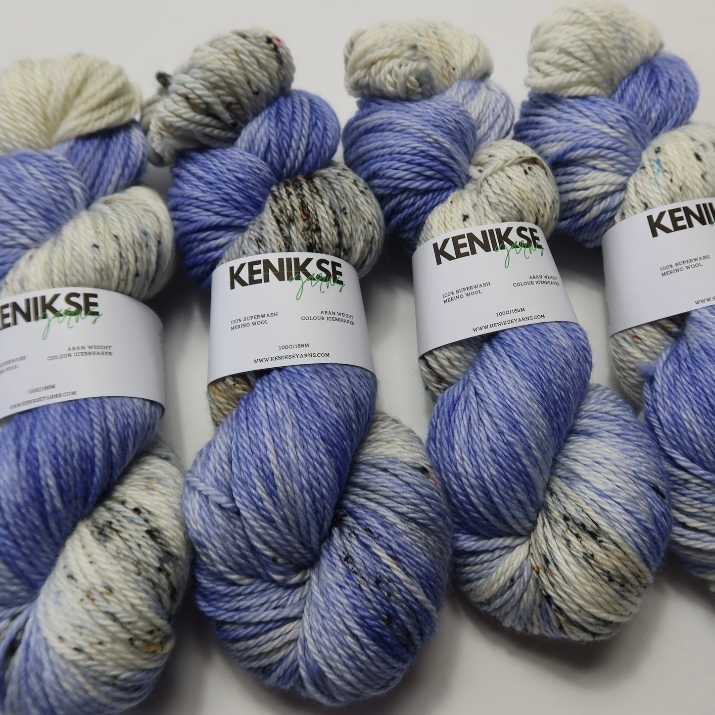 Aran Superwash Merino Wool Yarn 100g in colour Icebreaker