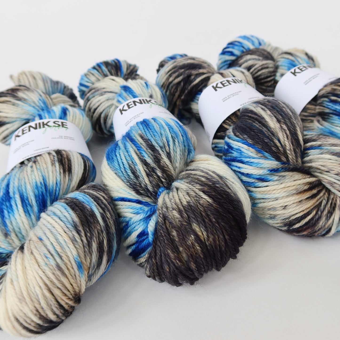 DK Superwash Merino Wool Yarn 100g in colour Eclipse