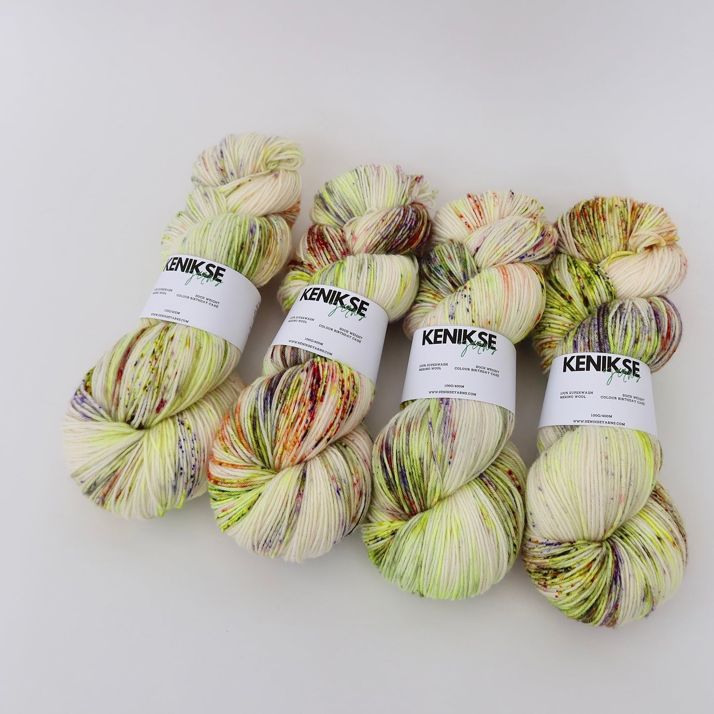 4-ply Superwash Merino Wool Yarn 100g in colour Birthday Cake