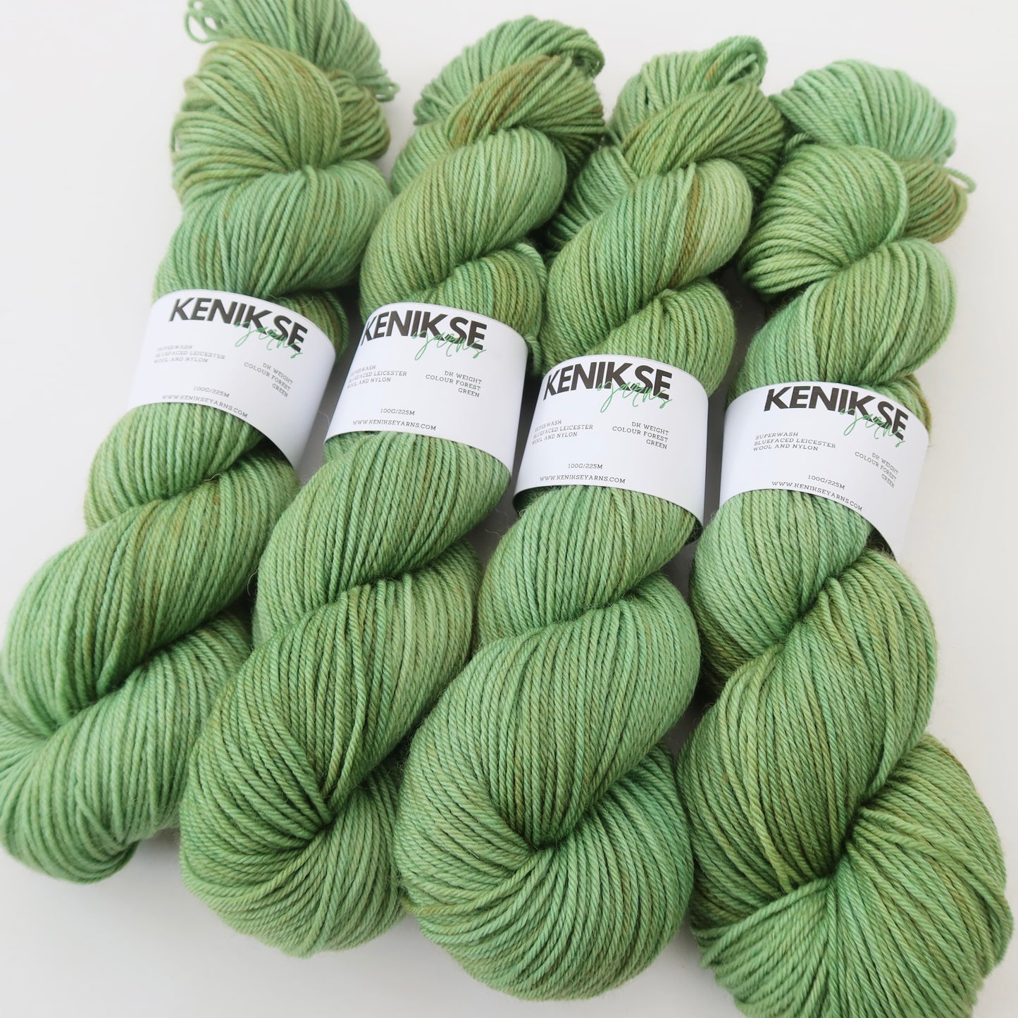 DK Superwash Bluefaced Leicester Wool and Nylon Yarn 100g in colour Forest Green