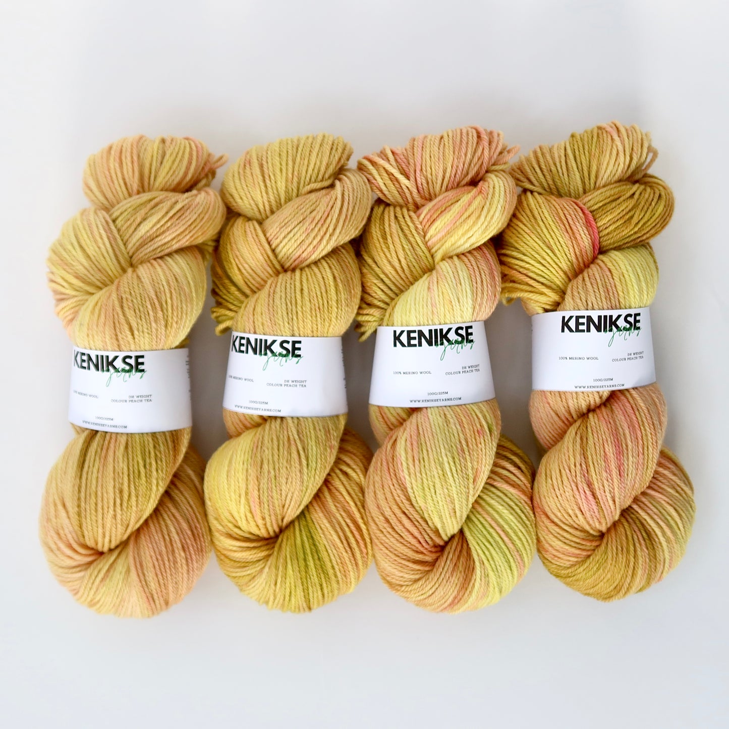 DK Merino Wool Yarn 100g in colour Peach Tea