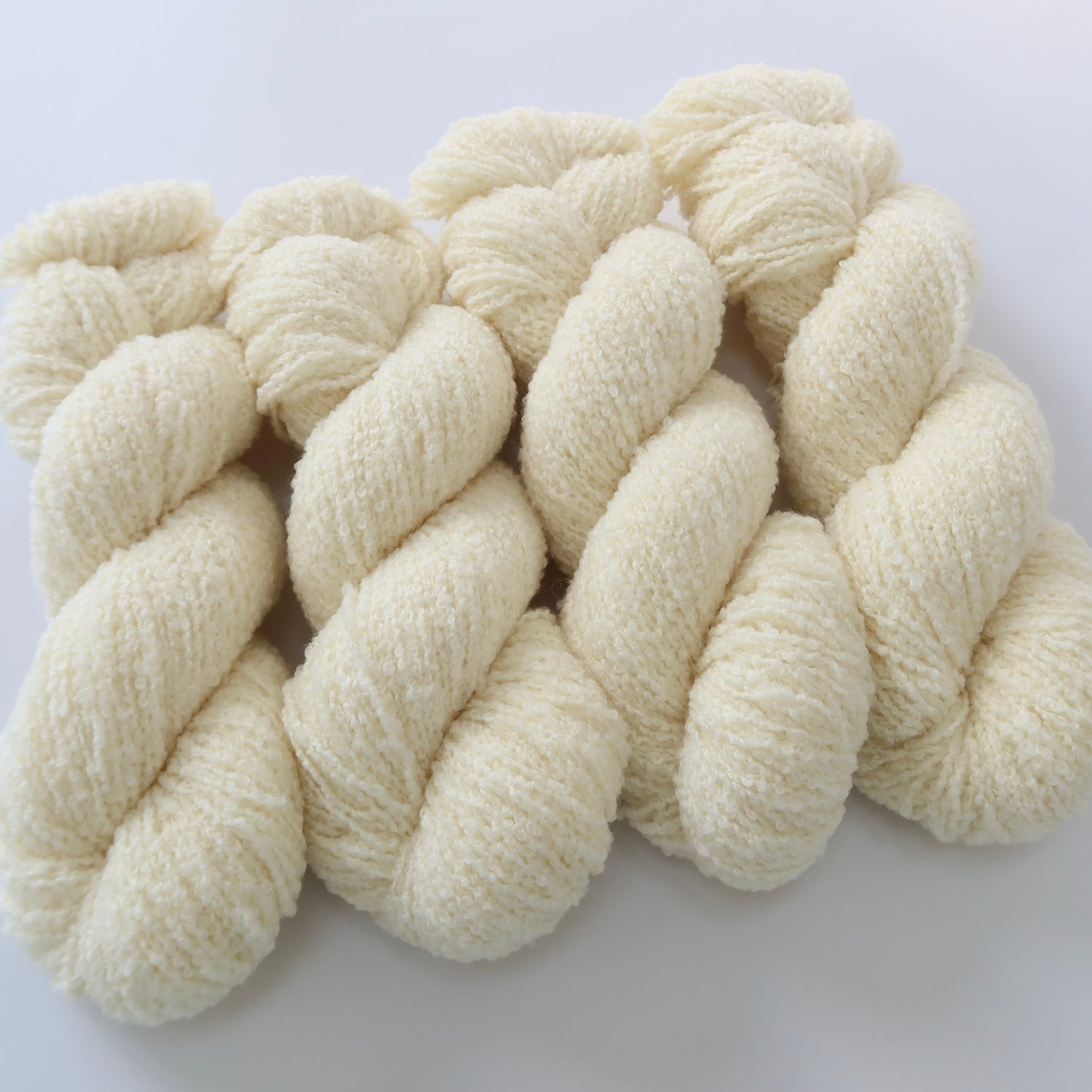 DK Superwash Merino Boucle Wool 100g undyed
