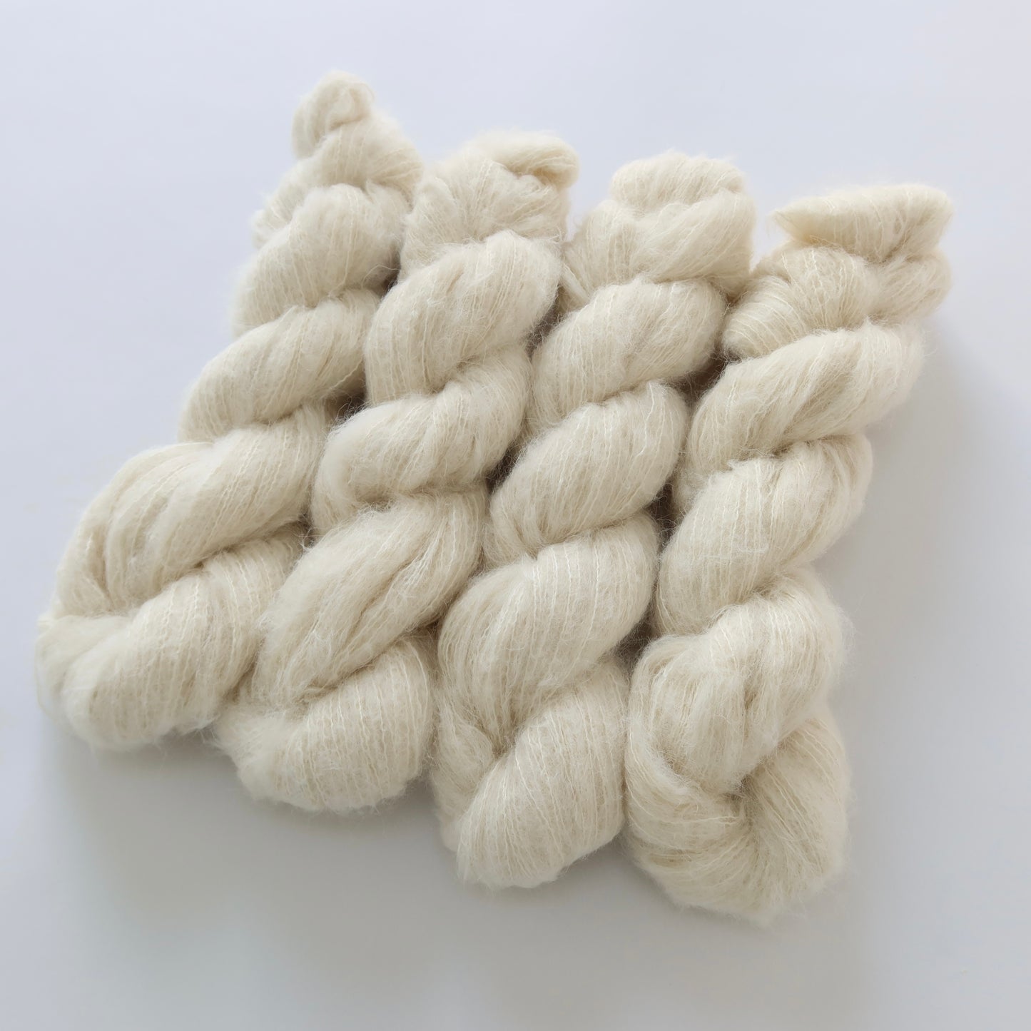 Lace Baby Suri Alpaca and Silk Yarn 100g undyed