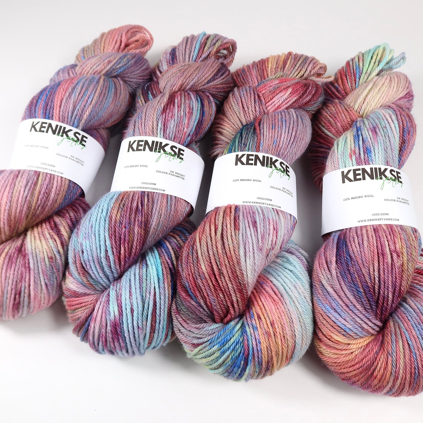 DK Merino Wool Yarn 100g in colour Parameter