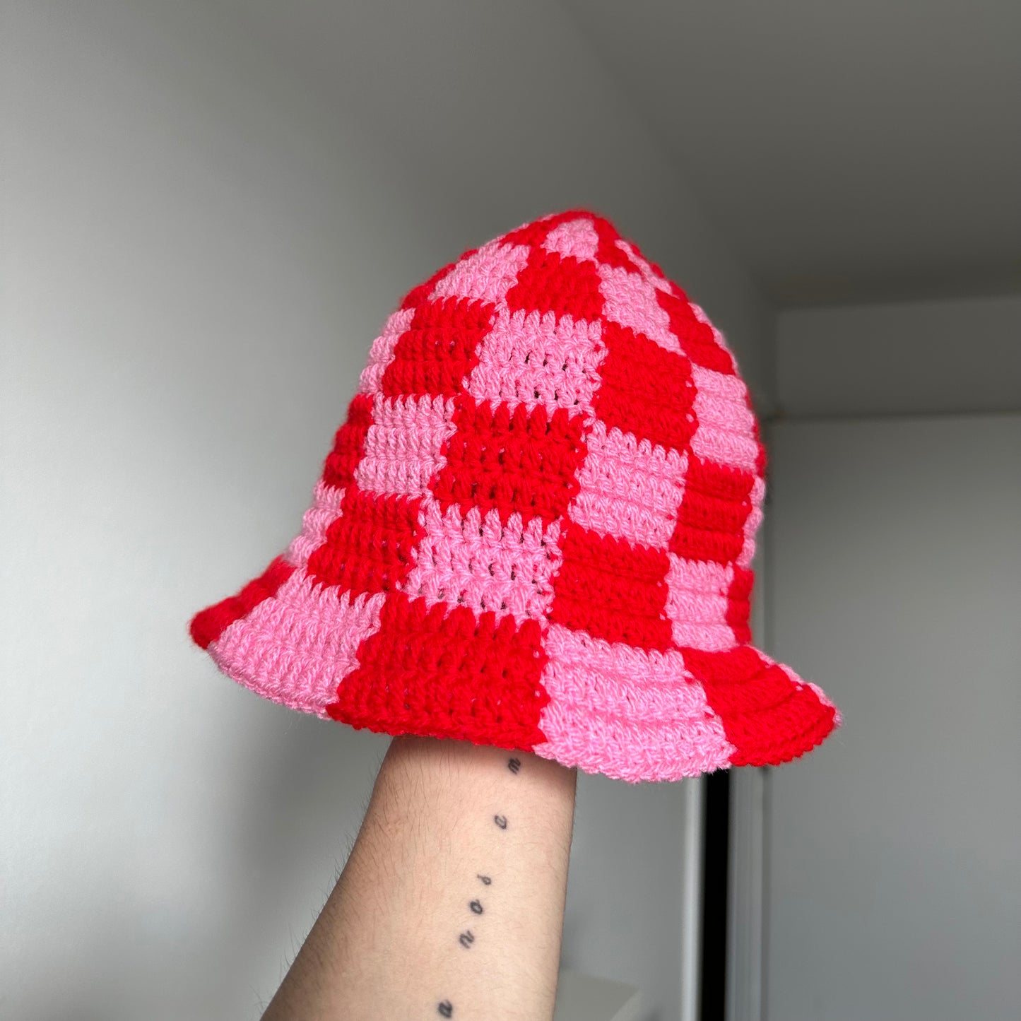 Crochet Checkered Bucket Hat Pattern