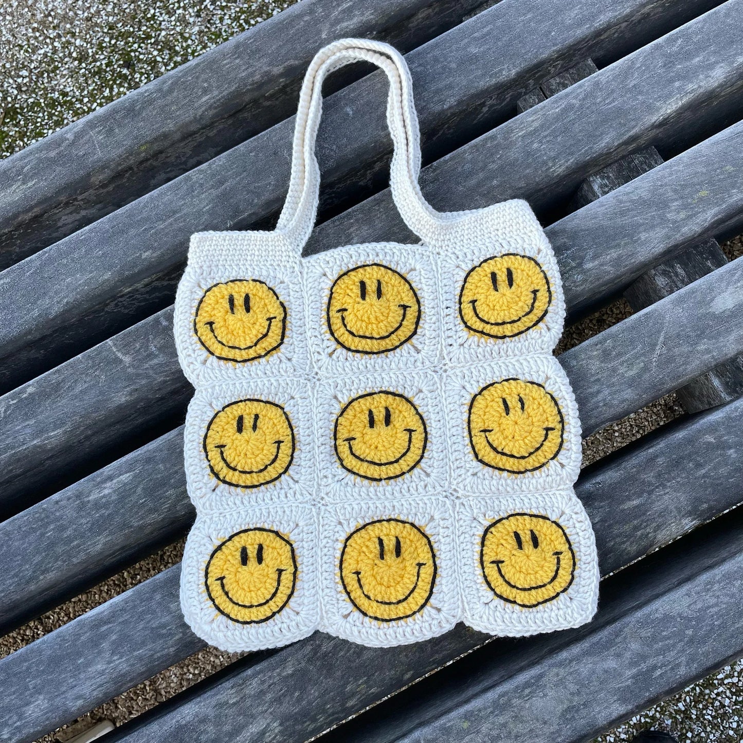 Crochet Smiley Tote Bag Pattern