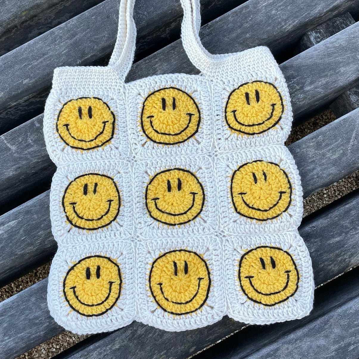 Crochet Smiley Tote Bag Pattern